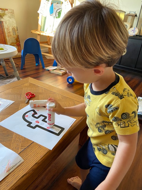 Tot School: The Letter F – This Mama Needs Grace