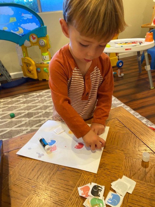 Tot School: The Letter E – This Mama Needs Grace