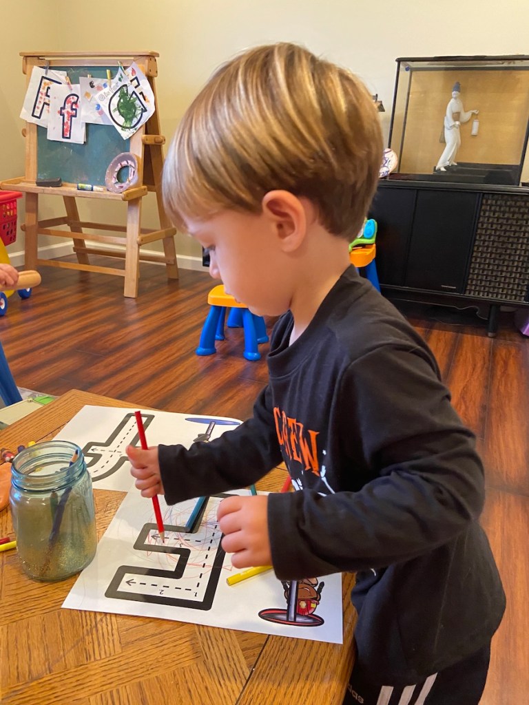 Tot School: The Letter F – This Mama Needs Grace